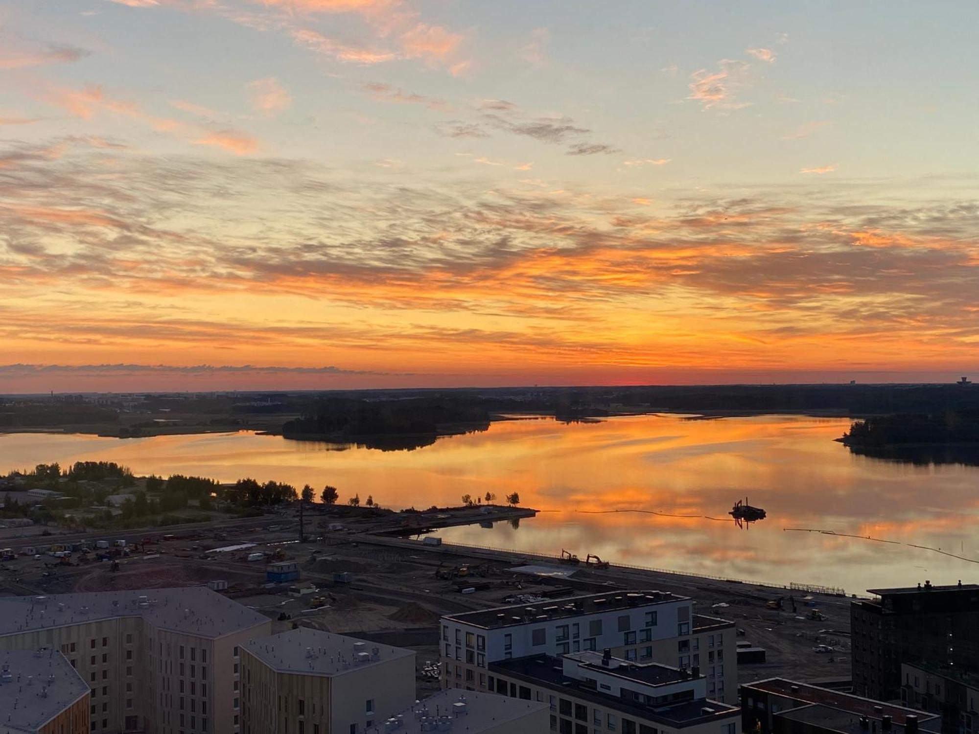 18Th Floor Helsinki High Point 1 Bdr Apartment With City View - Free Garage Parking Eksteriør billede